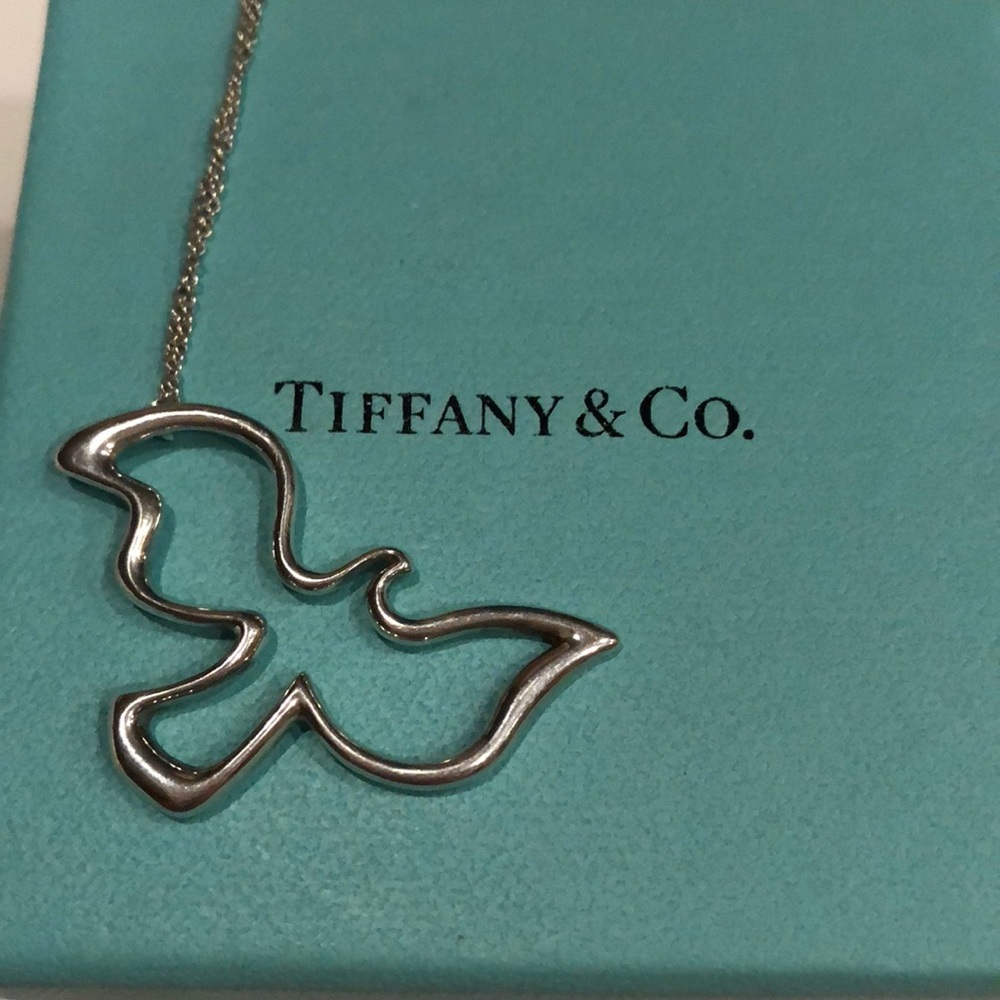 Tiffany & Co Paloma Picasso Dove Pendant &Necklace